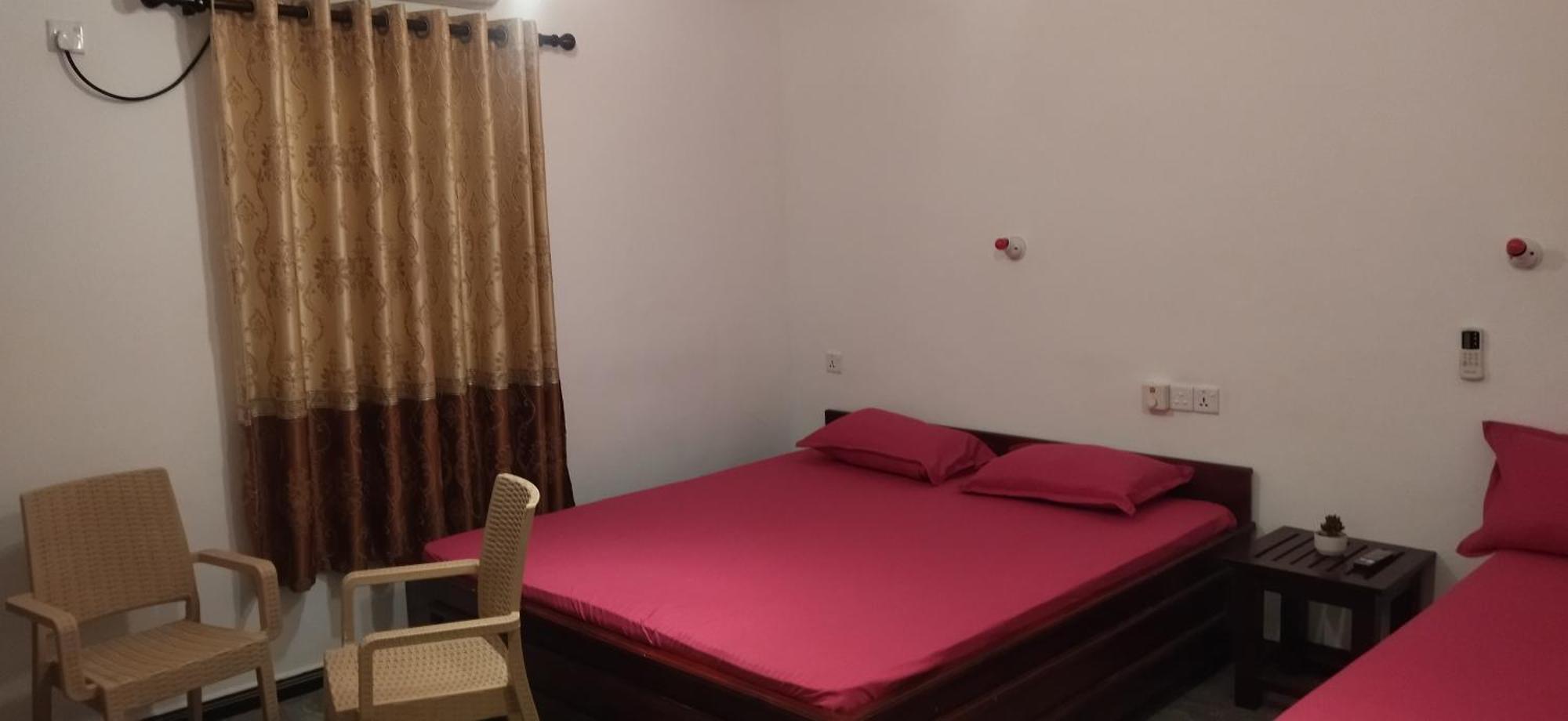 The Surf Access Guest House Arugam Bay Room photo