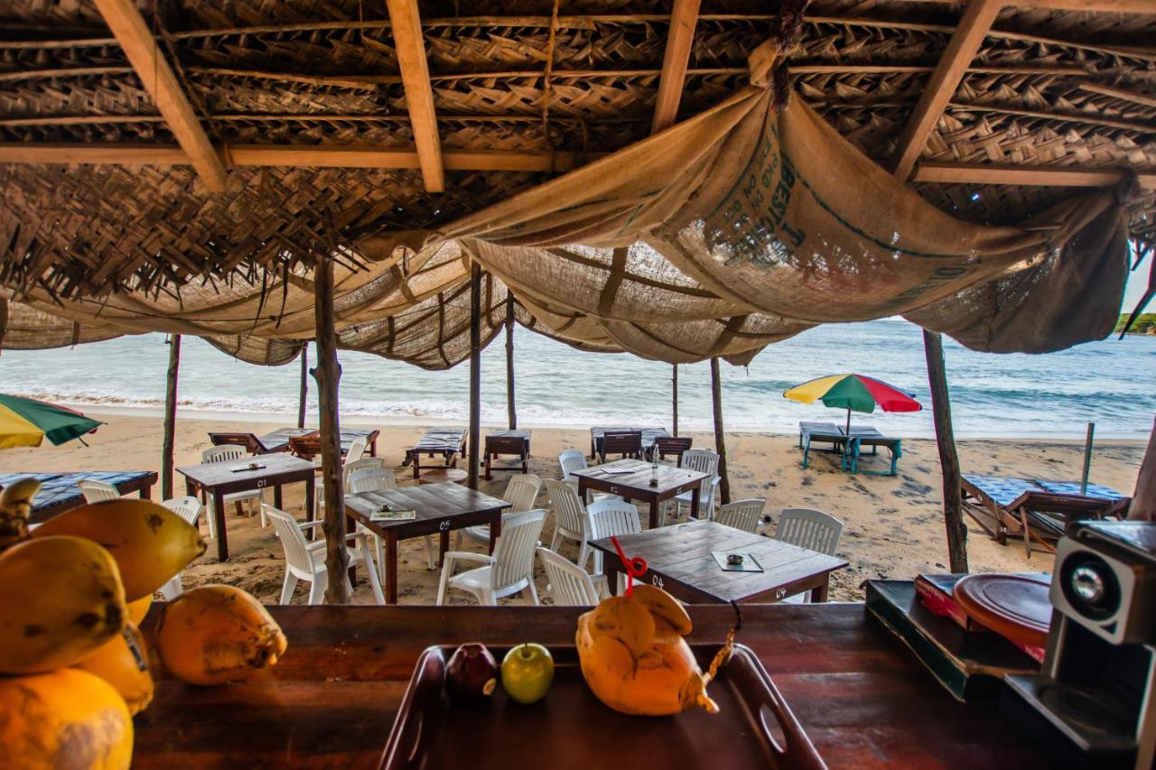 The Surf Access Guest House Arugam Bay Exterior photo